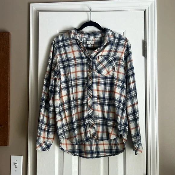 Thread & Supply, Women’s button down flannel - Picture 1 of 3